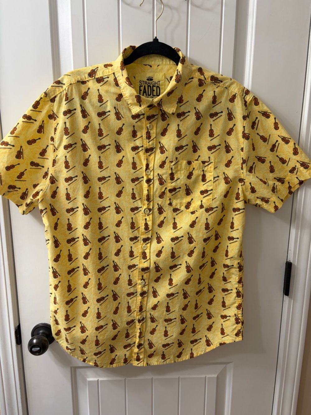 Straight Faded Men’s Short-Sleeve Violin Print Shirt - Size Large